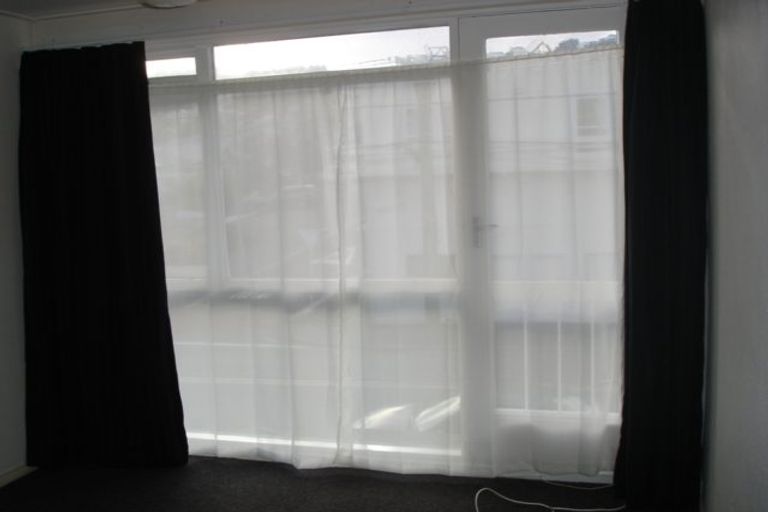Photo of property in Milford Court Flats, 515u9 Adelaide Road, Berhampore, Wellington, 6023