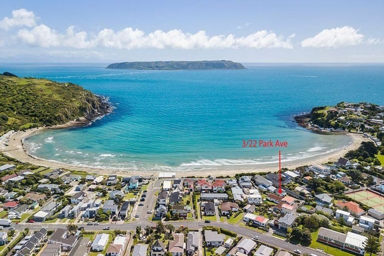 Photo of property in 22f3 Park Avenue, Titahi Bay, Porirua, 5022