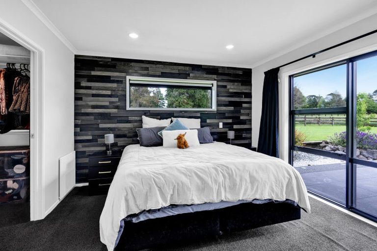 Photo of property in 34 Mercade Close, Stratford, 4332