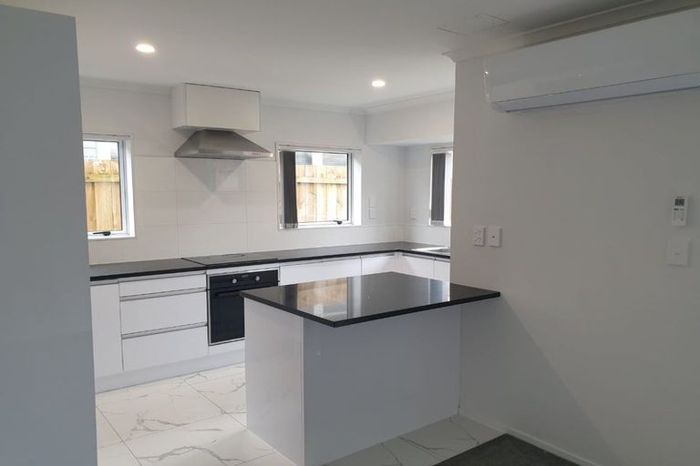 Photo of property in 14 Buller Crescent, Manurewa, Auckland, 2102