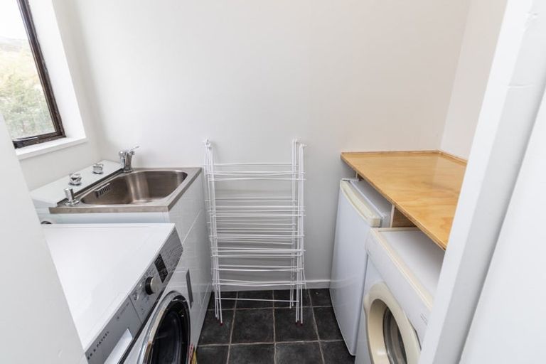 Photo of property in 18 Tobago Crescent, Grenada North, Wellington, 5028