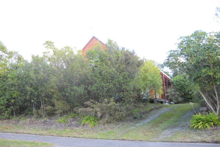 Photo of property in 15 Taringa Avenue, Kuratau, Turangi, 3381