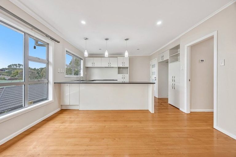 Photo of property in 33b Fairmount Road, Titirangi, Auckland, 0604