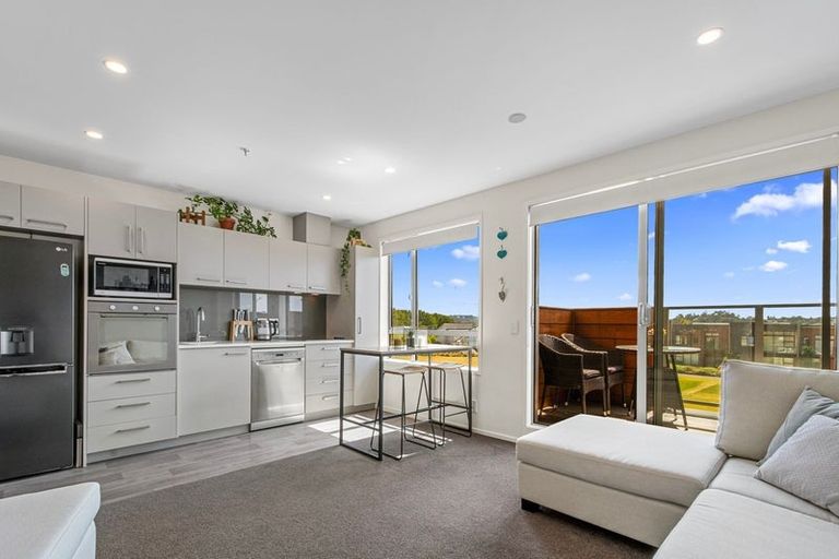 Photo of property in 206/160d Hobsonville Point Road, Hobsonville, Auckland, 0616