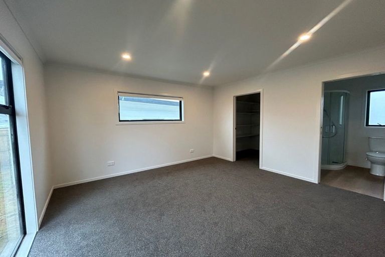 Photo of property in 26 Romilly Street, Westport, 7825