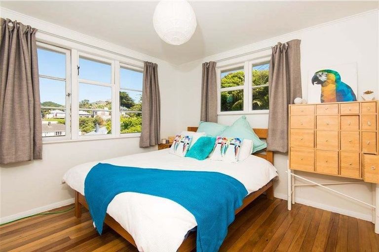 Photo of property in 40 Hindmarsh Street, Johnsonville, Wellington, 6037