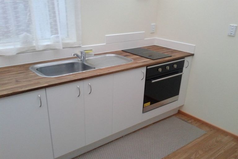 Photo of property in 3 Oswald Crescent, Paparangi, Wellington, 6037