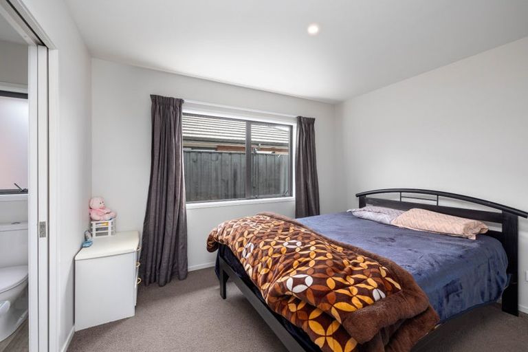 Photo of property in 4 Hartford Crescent, Rolleston, 7615