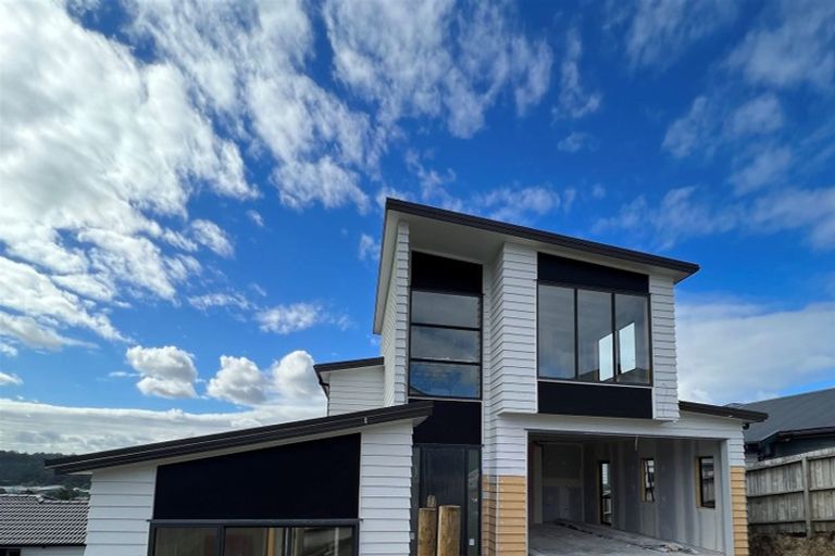 Photo of property in 4 Matuka Lane, Ranui, Auckland, 0612