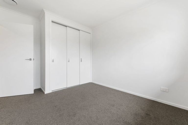 Photo of property in 30c Russell Road, Manurewa, Auckland, 2102