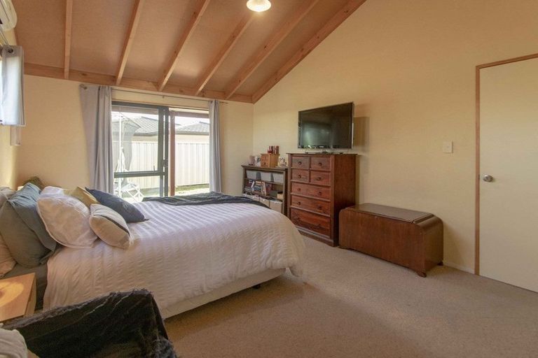 Photo of property in 69a Church Road, Taradale, Napier, 4112