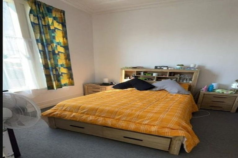 Photo of property in 32 Cutten Street, South Dunedin, Dunedin, 9012