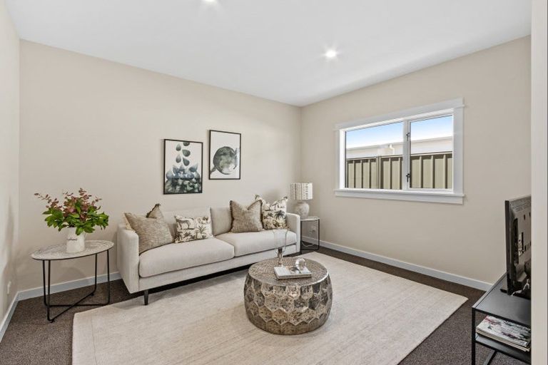 Photo of property in 16 Ruapehu Road, Poraiti, Napier, 4112