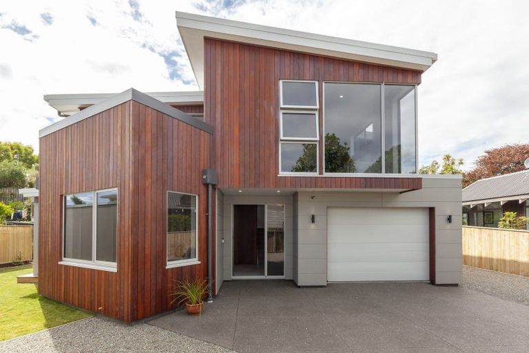 Photo of property in 1a Martin Road, Paraparaumu Beach, Paraparaumu, 5032