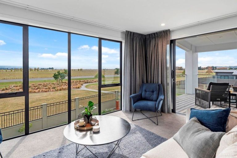 Photo of property in 74 Pelorus Avenue, Poraiti, Napier, 4112