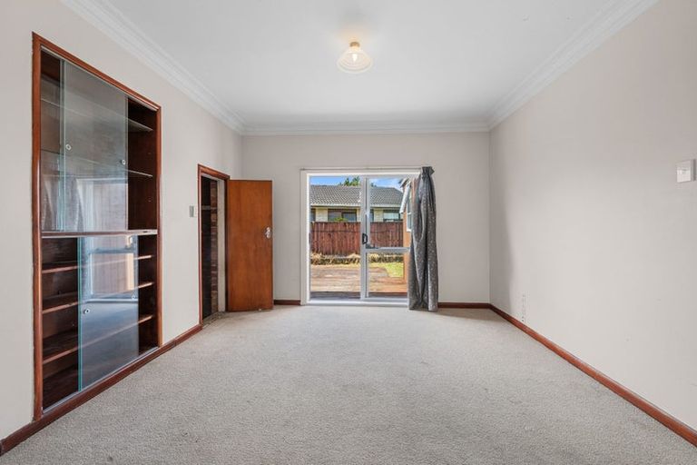 Photo of property in 4 Kenderdine Road, Papatoetoe, Auckland, 2025