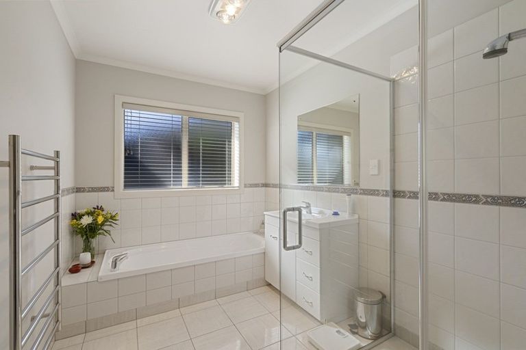 Photo of property in 14 Meadow Court, Paraparaumu, 5032