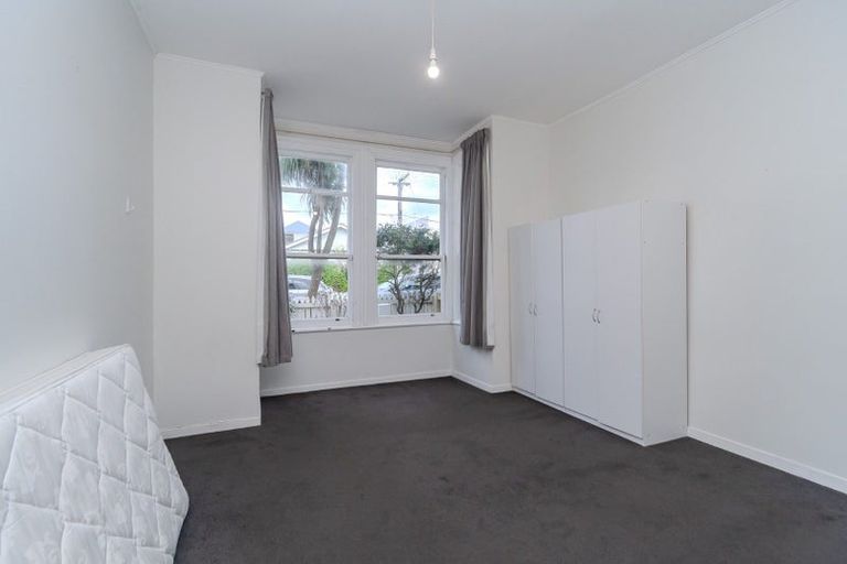 Photo of property in 24 Luxford Street, Berhampore, Wellington, 6023