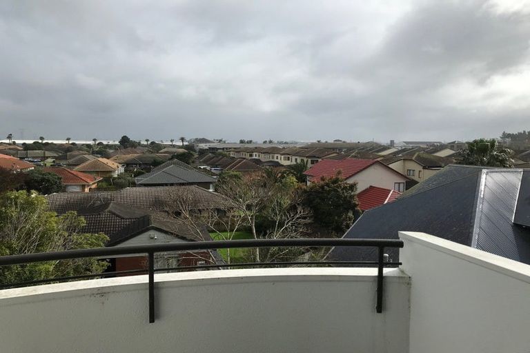 Photo of property in 22/150 Chapel Road, Flat Bush, Auckland, 2019