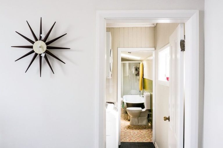 Photo of property in 72 Todman Street, Brooklyn, Wellington, 6021