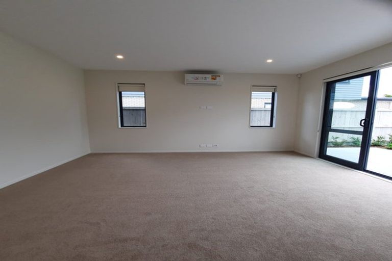Photo of property in 82 Katikati Drive, Manurewa, Auckland, 2102
