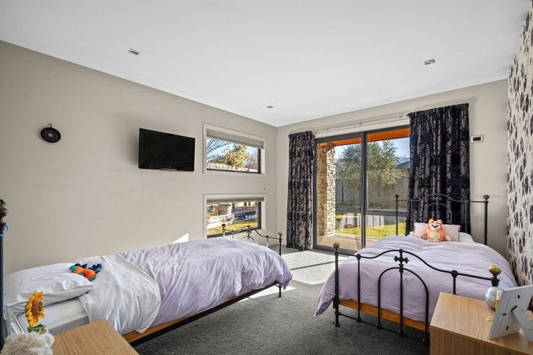 Photo of property in 10 Elizabeth Place, Clyde, 9330