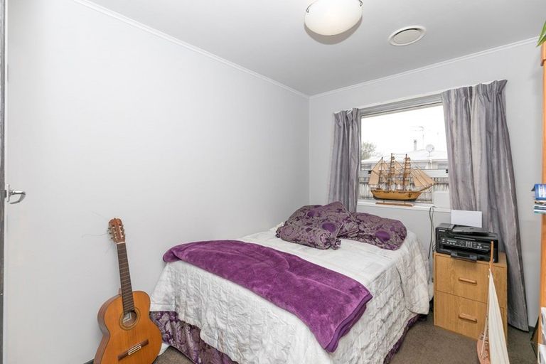 Photo of property in 21 Brookbank Place, Glenview, Hamilton, 3206