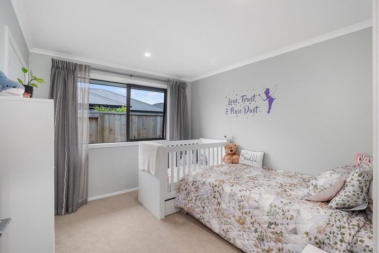 Photo of property in 22 Piata Street, Papamoa Beach, Papamoa, 3118
