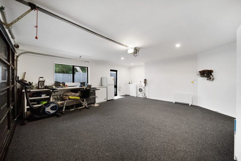 Photo of property in 17a Callis Avenue, Opaheke, Papakura, 2113
