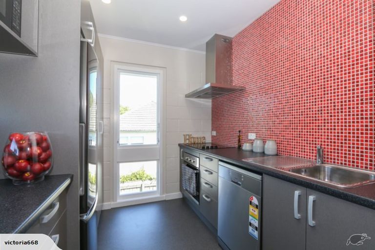 Photo of property in 1/23 Campbell Street, Karori, Wellington, 6012