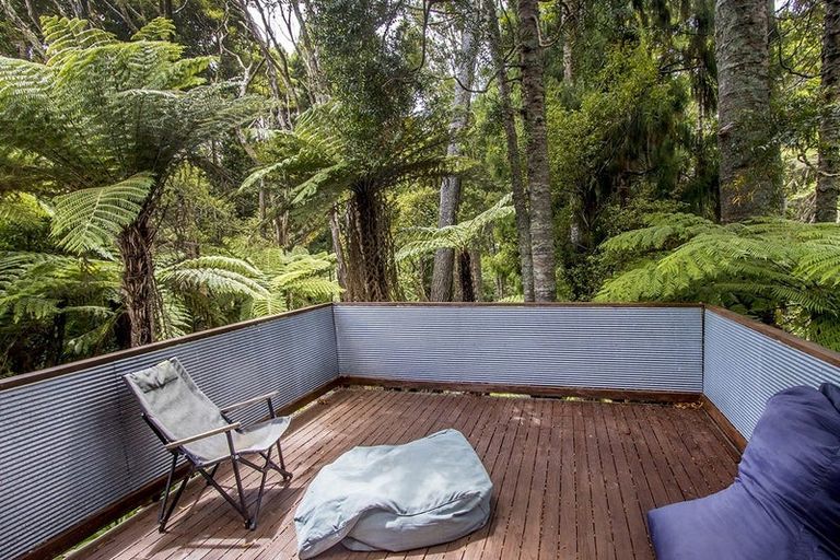 Photo of property in 94a Konini Road, Titirangi, Auckland, 0604