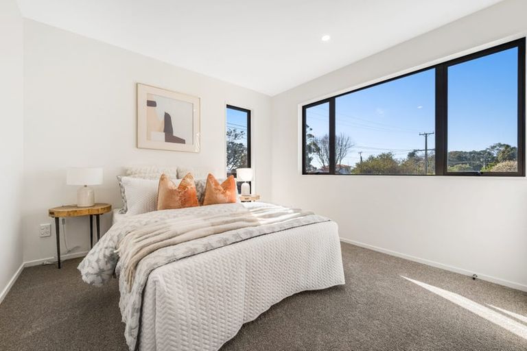 Photo of property in 35b Toroa Street, Torbay, Auckland, 0630
