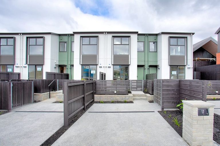 Photo of property in 17 Hema Road, Hobsonville, Auckland, 0616