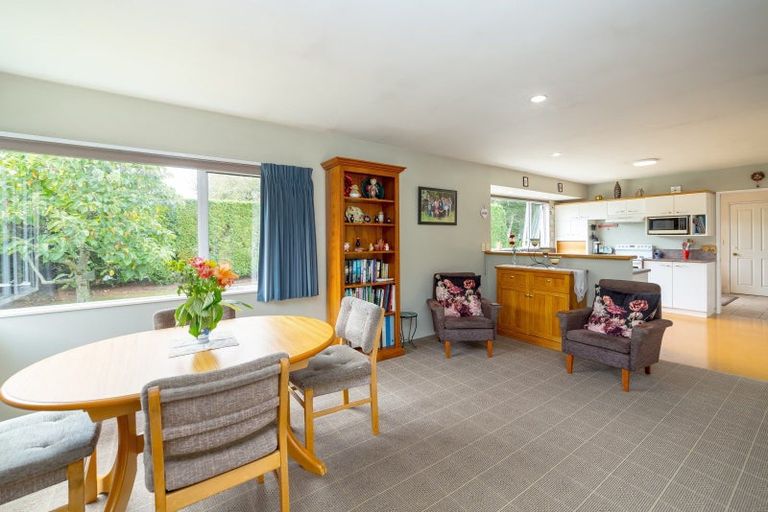 Photo of property in 116 West Street, Greytown, 5712