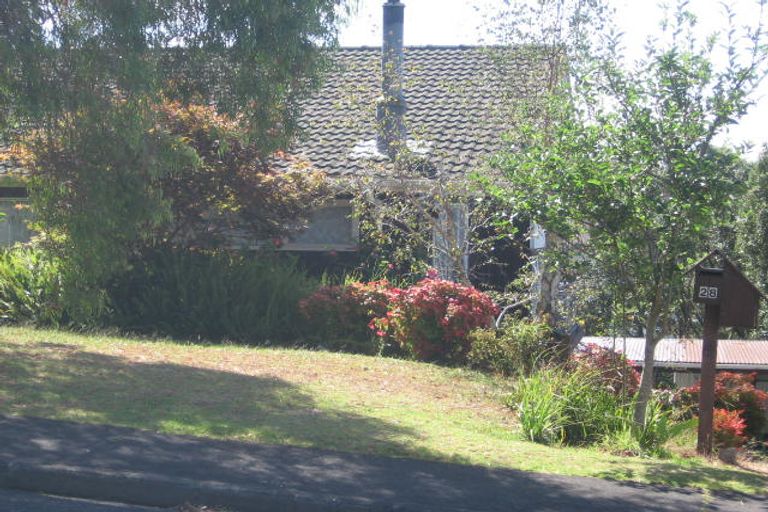 Photo of property in 2/28a Marlborough Avenue, Glenfield, Auckland, 0629