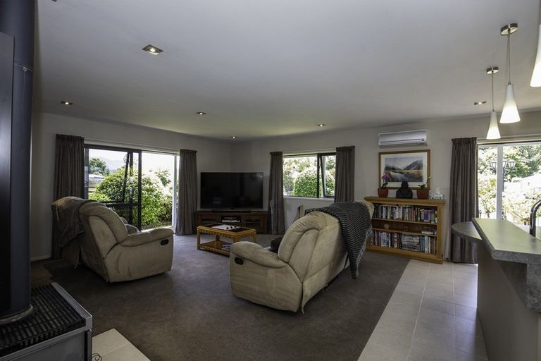 Photo of property in 5 Munson Street, Reefton, 7830