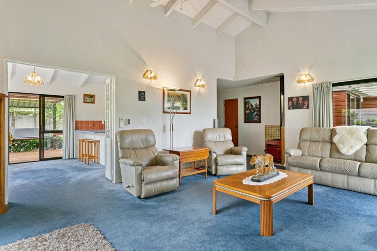 Photo of property in 12 Golders Place, Richmond Heights, Taupo, 3330