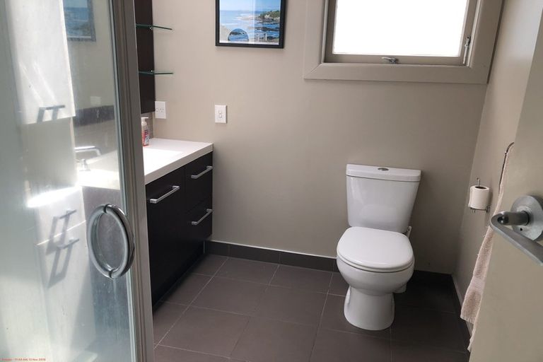 Photo of property in 4 Manutara Avenue, Forrest Hill, Auckland, 0620