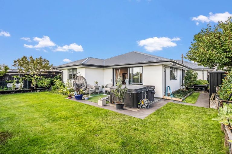 Photo of property in 6 Clegg Street, Woodend, 7610