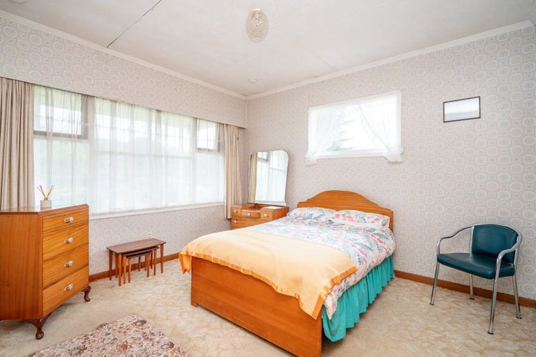 Photo of property in 31 Watt Road, Otatara, Invercargill, 9879