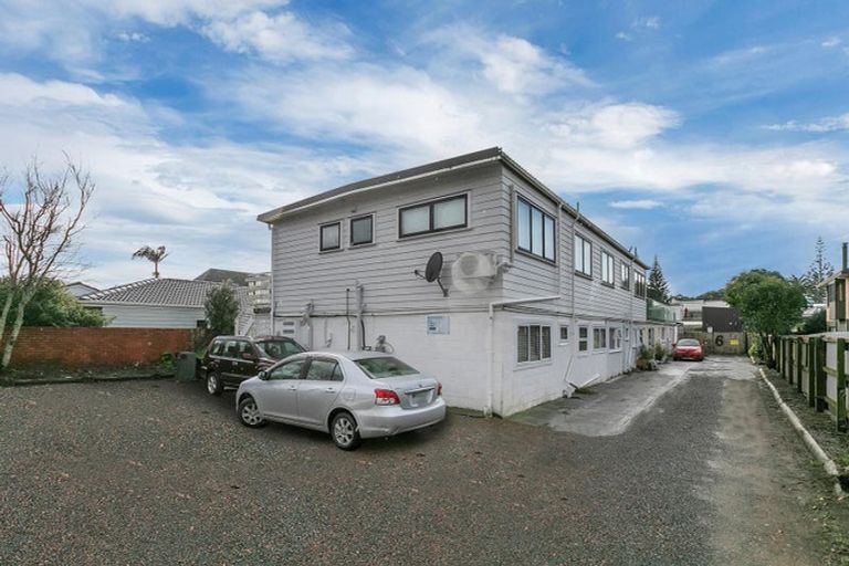 Photo of property in 7/19 Milton Road, Orewa, 0931