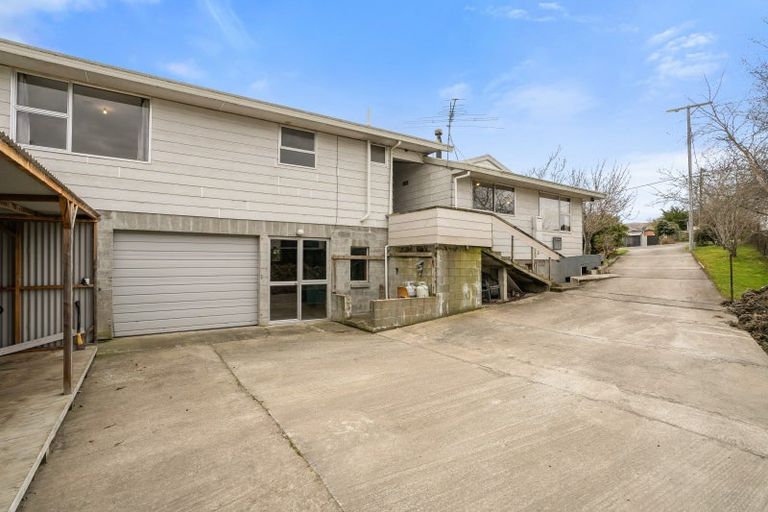 Photo of property in 20 Meadow Street, Lumsden, 9730