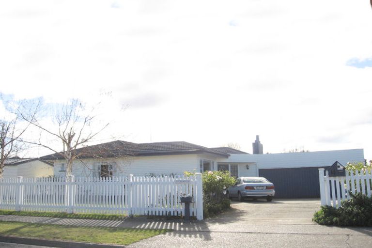 Photo of property in 10 Ngarimu Crescent, Taradale, Napier, 4112