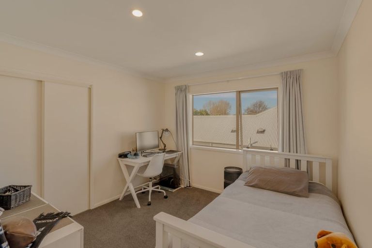 Photo of property in 53 Woodhurst Drive, Casebrook, Christchurch, 8051