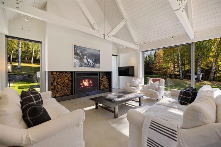 Photo of property in 64 Hunter Road, Speargrass Flat, Queenstown, 9371