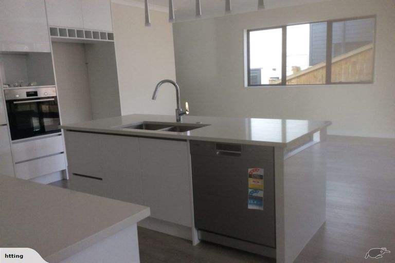 Photo of property in 7 Fricker Way, Flat Bush, Auckland, 2019