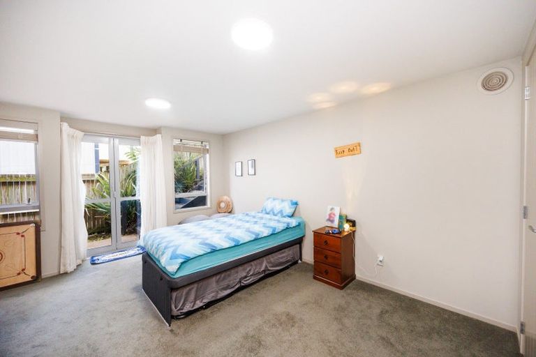 Photo of property in 3 Windsor Street, Terrace End, Palmerston North, 4410