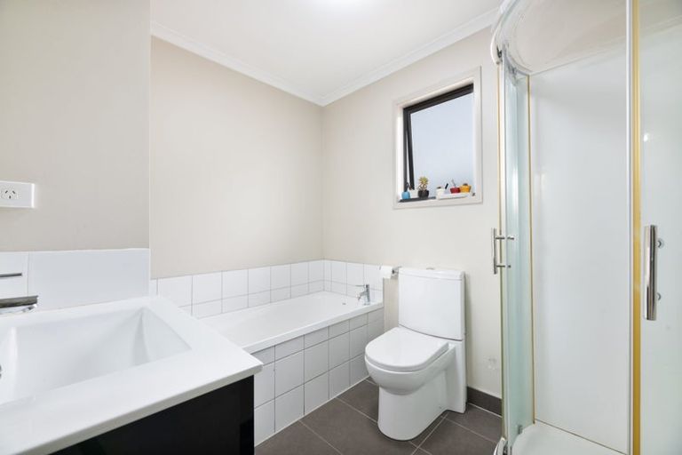 Photo of property in St Claire Village, 39/172 Mcleod Road, Te Atatu South, Auckland, 0610