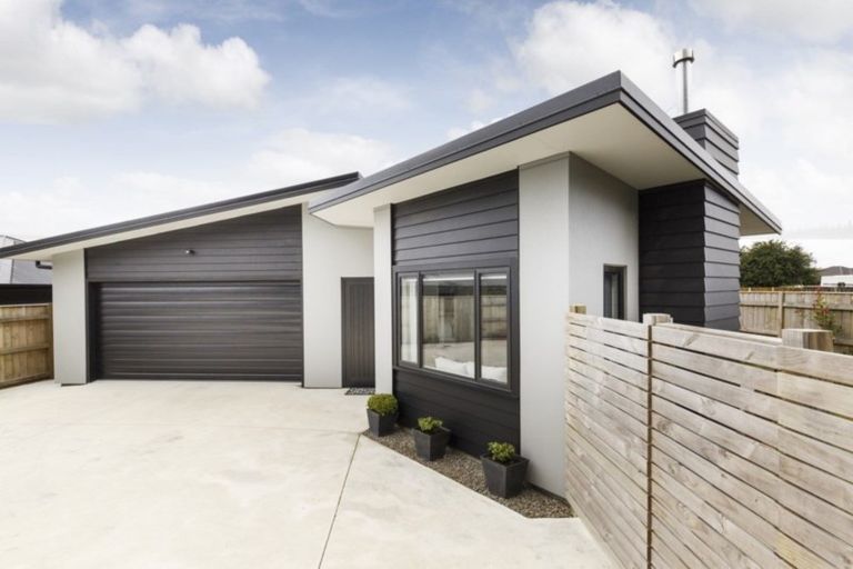 Photo of property in 157b James Line, Kelvin Grove, Palmerston North, 4414