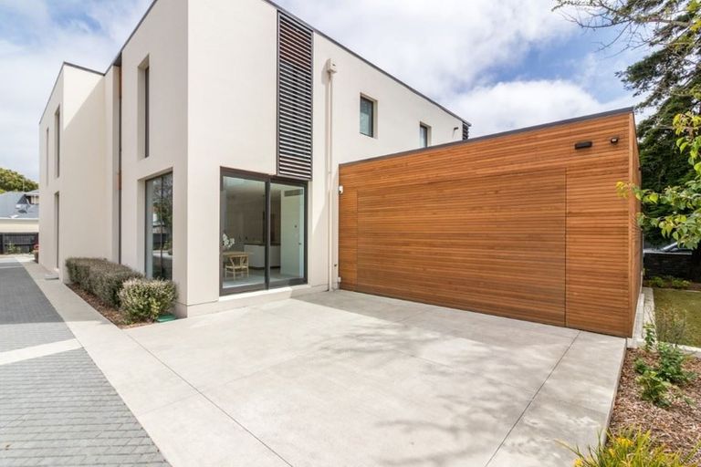 Photo of property in 140b Glandovey Road, Strowan, Christchurch, 8052